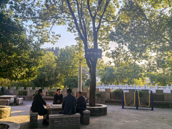 沪深股票配资 祁门县金字牌镇石川村“和心亭”巧解民忧筑和谐_大皖新闻 | 安徽网